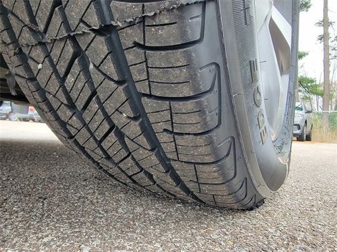 Certified 2021 Jeep Cherokee Limited image 18