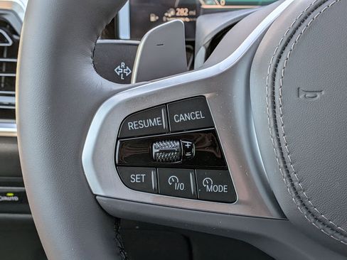 New 2026 BMW X5 xDrive50e w/ M Sport Package image 19