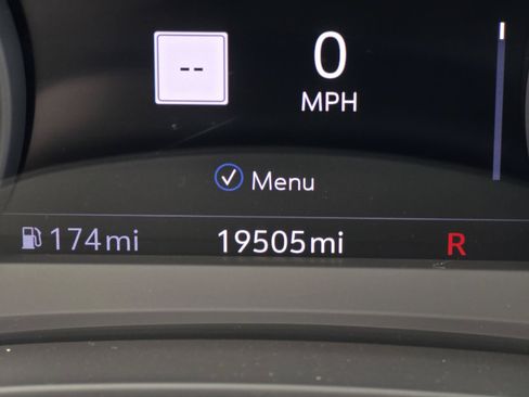 Used 2024 Cadillac XT6 Premium Luxury w/ Platinum Package FWD image 30