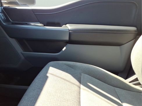 Used 2024 Ford F150 XLT w/ Mobile Office Package image 23