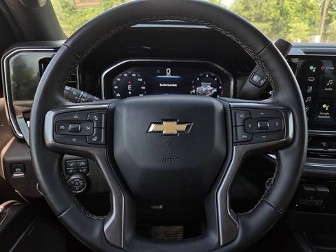 Used 2024 Chevrolet Silverado 2500 High Country w/ High Country Premium Package AWD/4WD image 27