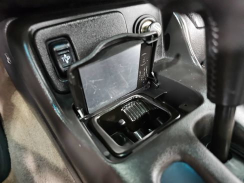 Used 2000 Pontiac Firebird Trans Am RWD image 41