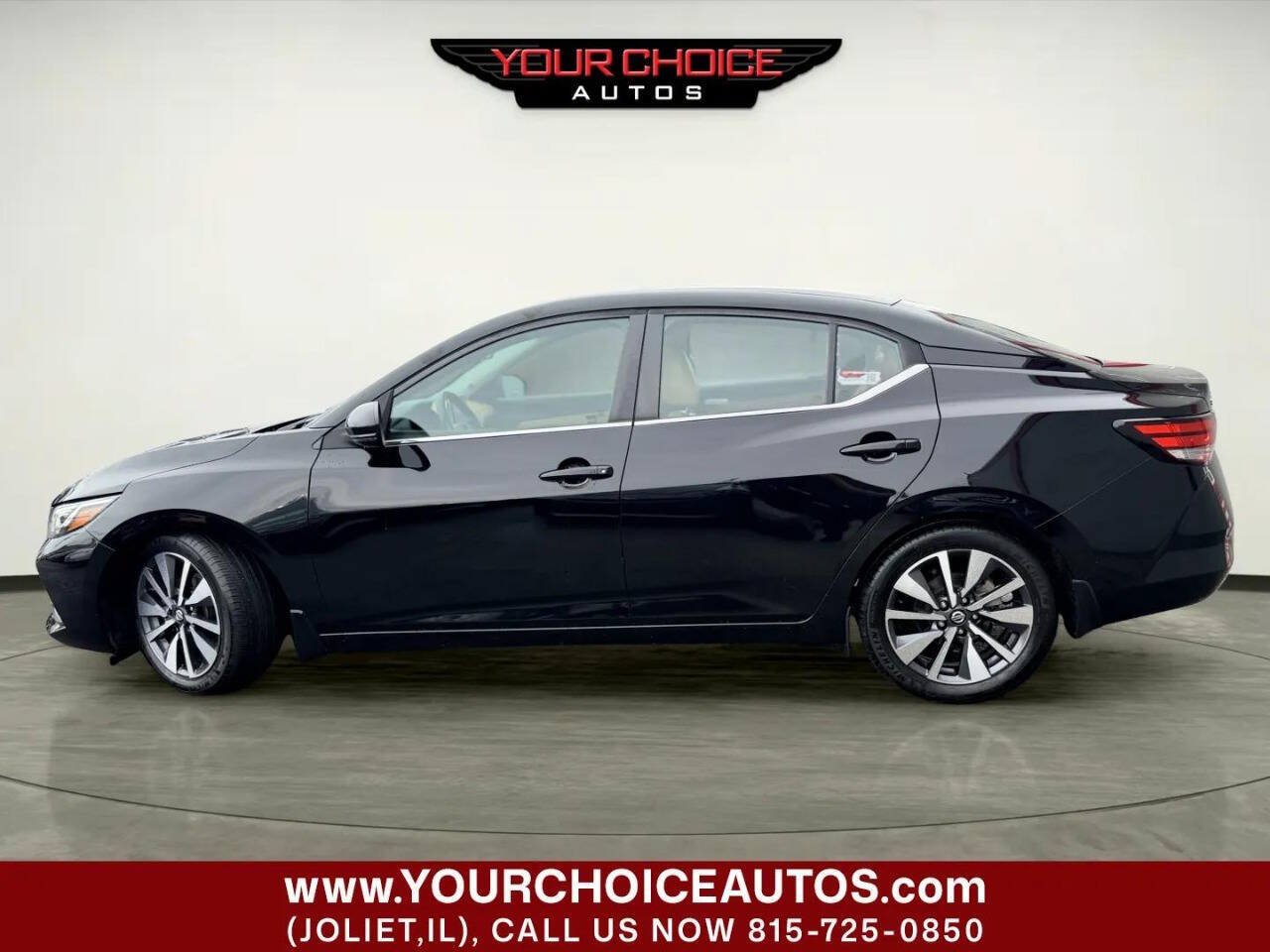 Used 2020 Nissan Sentra SV w/ SV Premium Package FWD image 2