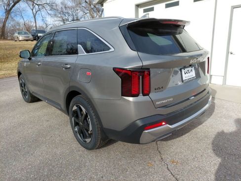 New 2026 Kia Sorento EX image 9