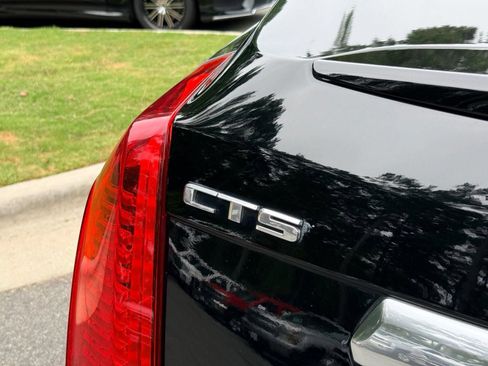 Used 2017 Cadillac CTS AWD Sedan w/ Seating Package image 11