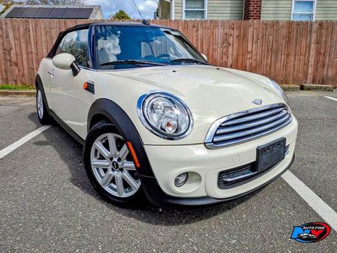 Used 2011 MINI Cooper Convertible FWD image 6