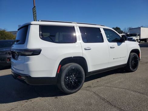 New 2026 Jeep Grand Wagoneer Limited image 6