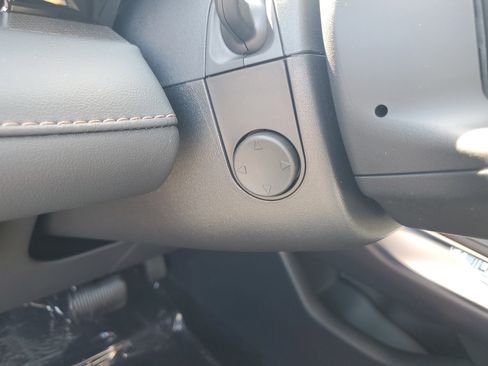 New 2026 Lincoln Nautilus Premier w/ Equipment Group 102A image 15