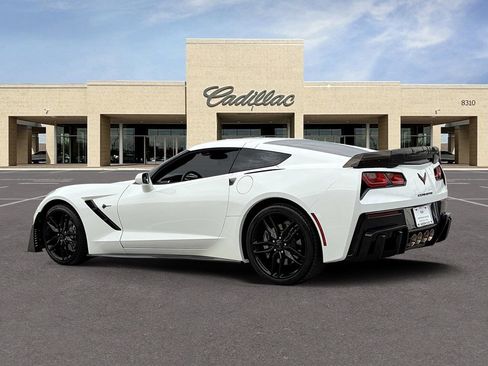 Used 2019 Chevrolet Corvette Stingray Coupe w/ Carbon Flash Badge Package RWD image 7
