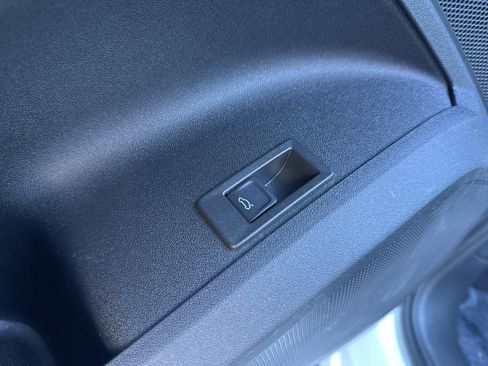 Used 2025 Audi Q5 Premium Plus w/ Premium Plus image 22