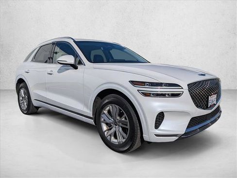 Used 2023 Genesis GV70 2.5T image 3