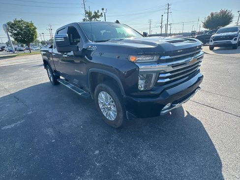 Used 2021 Chevrolet Silverado 2500 High Country w/ Z71 Off-Road Package AWD/4WD image 11