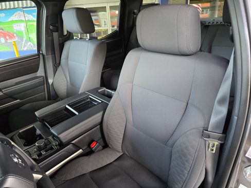 Used 2025 Toyota Tundra SR5 w/ TRD Off-Road Package AWD/4WD image 21