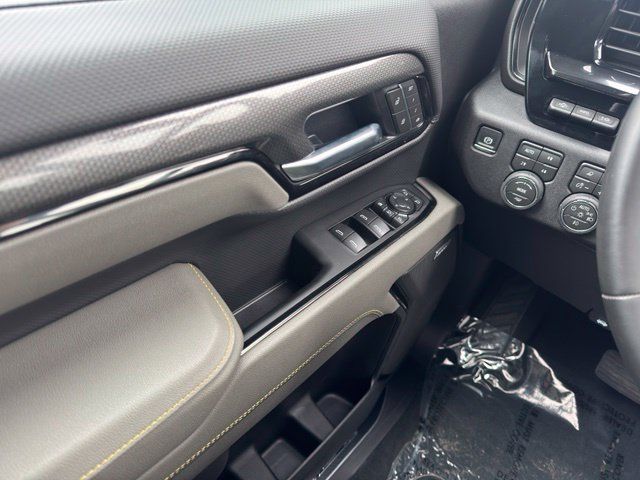Used 2026 Chevrolet Silverado 2500 ZR2 AWD/4WD image 33