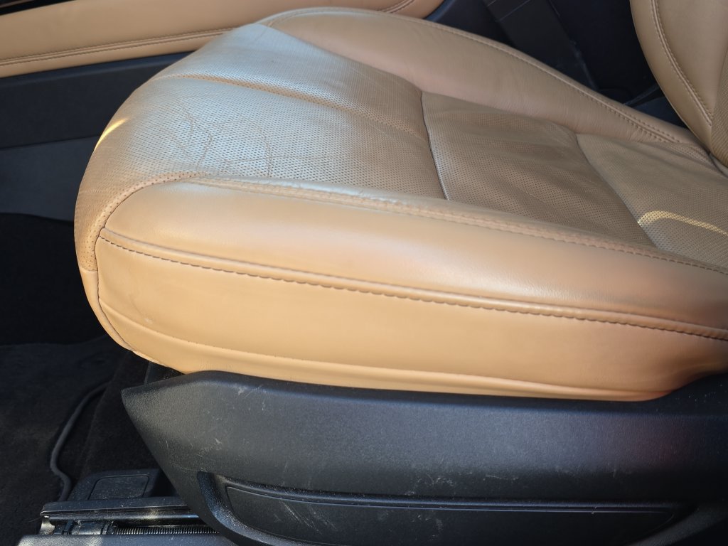 Used 2020 Lincoln Corsair Reserve AWD/4WD image 32