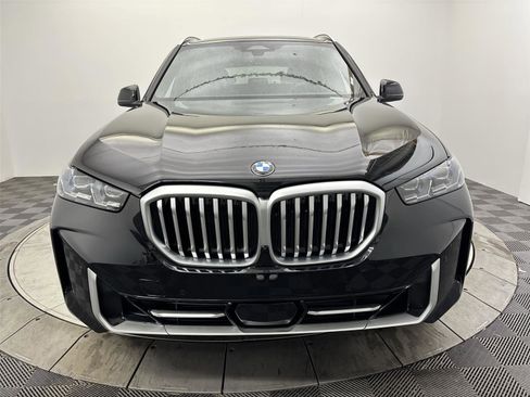 New 2026 BMW X5 xDrive40i w/ Climate Comfort Package image 14