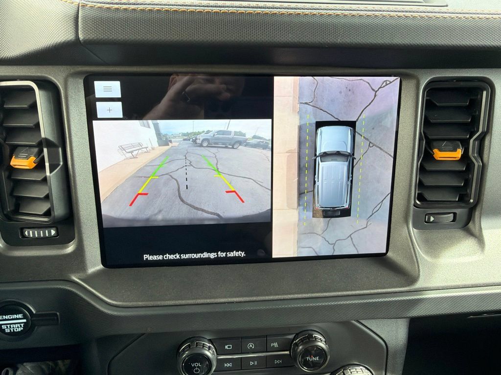 Used 2024 Ford Bronco Badlands AWD/4WD image 95