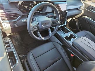 New 2026 GMC Acadia Elevation video 3