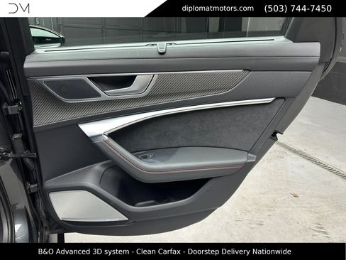 Used 2025 Audi RS 6 performance w/ Black Optic Package AWD/4WD image 28