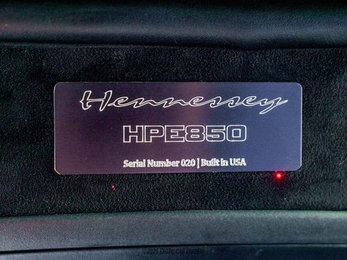 Used 2018 Dodge Challenger SRT Hellcat image 45