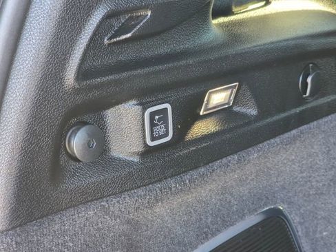 Used 2022 Jeep Grand Cherokee L Summit image 14