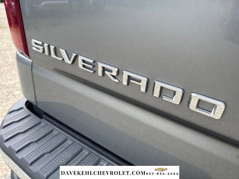 Used 2026 Chevrolet Silverado 1500 LT AWD/4WD image 31