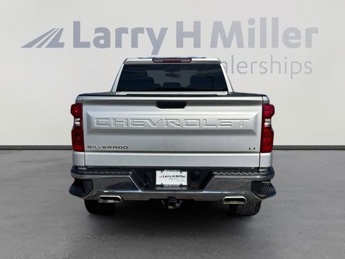 Used 2022 Chevrolet Silverado 1500 LT w/ Z71 Off-Road Package image 4