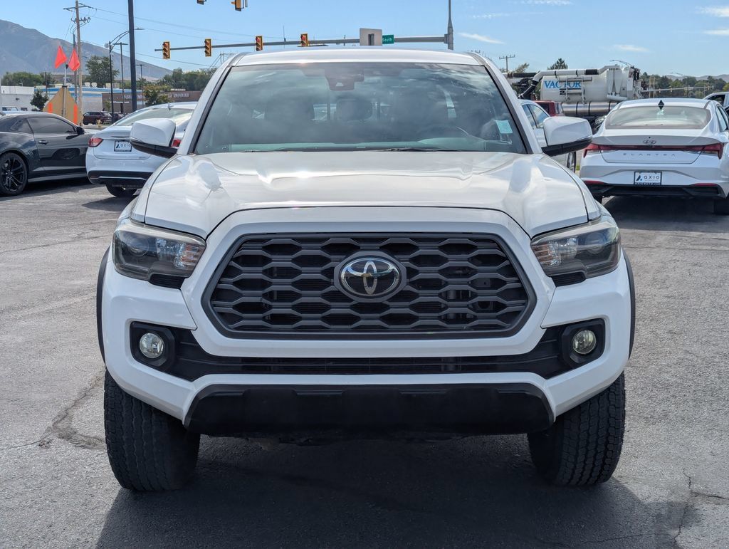 Used 2023 Toyota Tacoma TRD Off-Road AWD/4WD image 12
