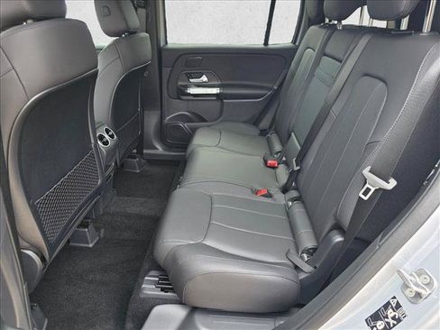 Used 2026 Mercedes-Benz GLB 250 image 15