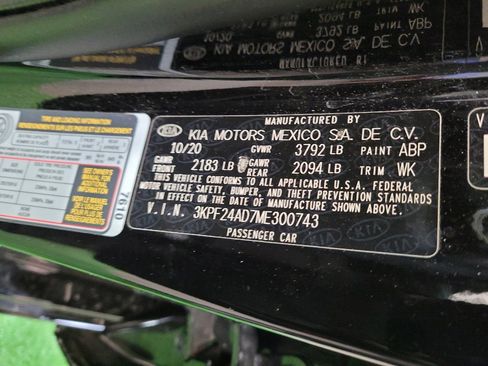 Used 2021 Kia Forte LXS image 33