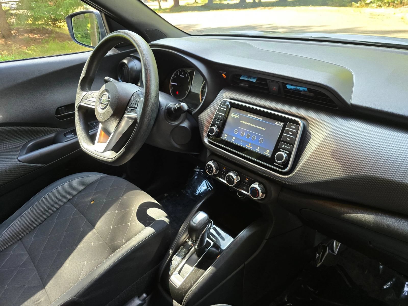 Used 2020 Nissan Kicks S FWD image 10
