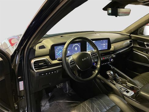 Used 2024 Kia Telluride SX Prestige X-Line image 9