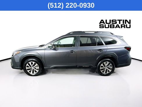 Certified 2025 Subaru Outback Premium AWD/4WD image 5