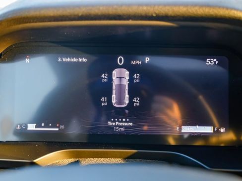 New 2025 Jeep Grand Cherokee Altitude image 24