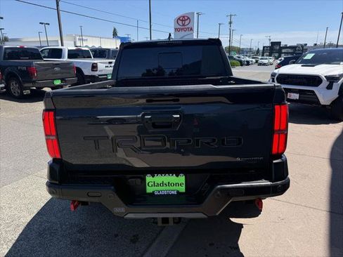 Used 2025 Toyota Tacoma TRD Pro AWD/4WD image 6