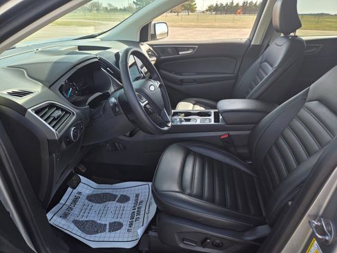 Certified 2024 Ford Edge SEL w/ Convenience Package image 10