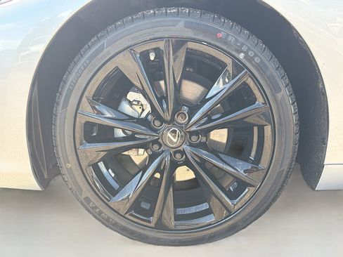 Used 2023 Lexus ES 350 F Sport w/ Accessory Package (Z2) image 43