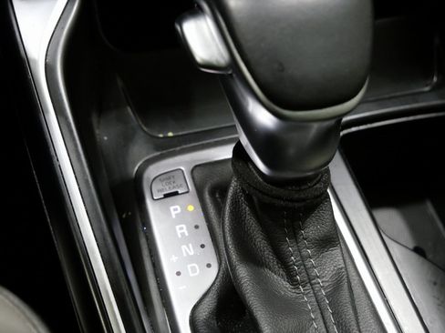 Used 2023 Kia Sorento S w/ Panoramic Sunroof Package image 25