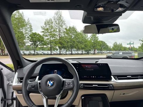 Certified 2025 BMW X1 xDrive28i w/ Premium Package AWD/4WD image 12