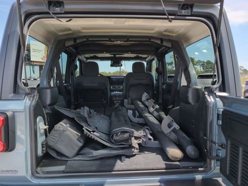 Used 2024 Jeep Wrangler Rubicon w/ XTREMEE 35" Tire Package image 5