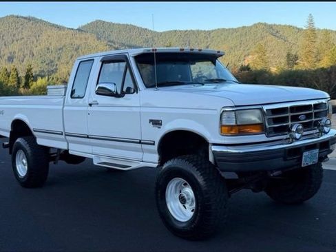 Used 1997 Ford F250 4x4 SuperCab Heavy Duty image 1