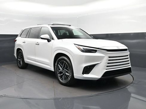 New 2026 Lexus TX 350 AWD image 9