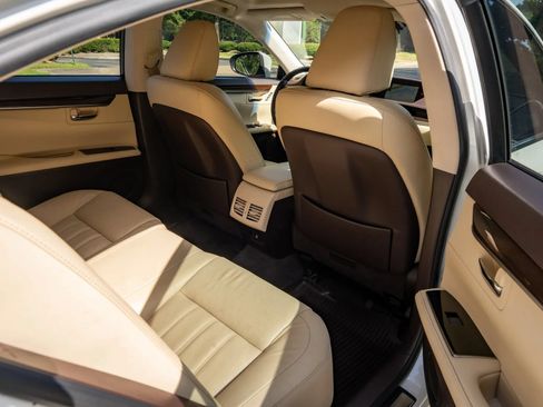 Used 2017 Lexus ES 350 w/ Luxury Package FWD image 15