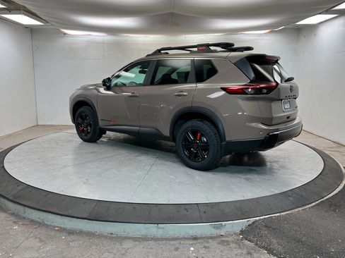 New 2026 Nissan Rogue SV w/ Rock Creek Premium Package image 3