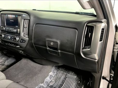 Used 2018 Chevrolet Silverado 1500 LT w/ All Star Edition image 16