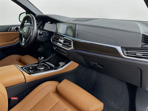 Certified 2022 BMW X5 xDrive45e image 29