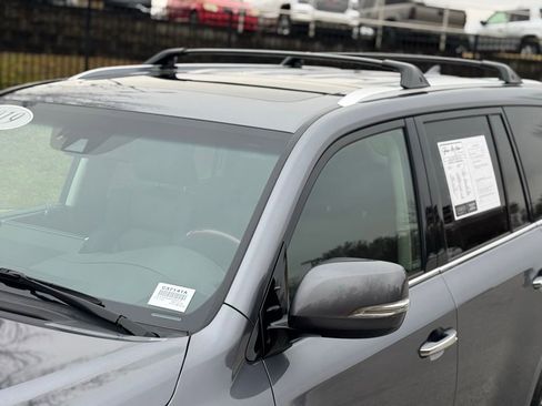 Used 2019 Lexus LX 570 4WD image 10