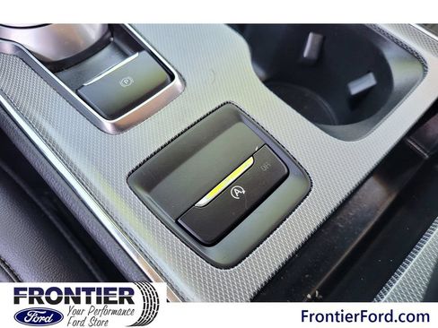 Used 2021 Ford Edge SEL w/ Convenience Package FWD image 15
