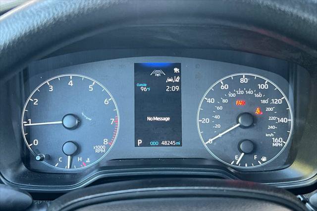 Certified 2025 Toyota Corolla LE FWD image 25