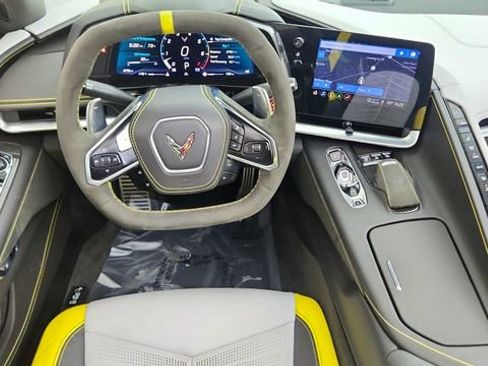 Used 2022 Chevrolet Corvette Stingray Premium Conv image 34
